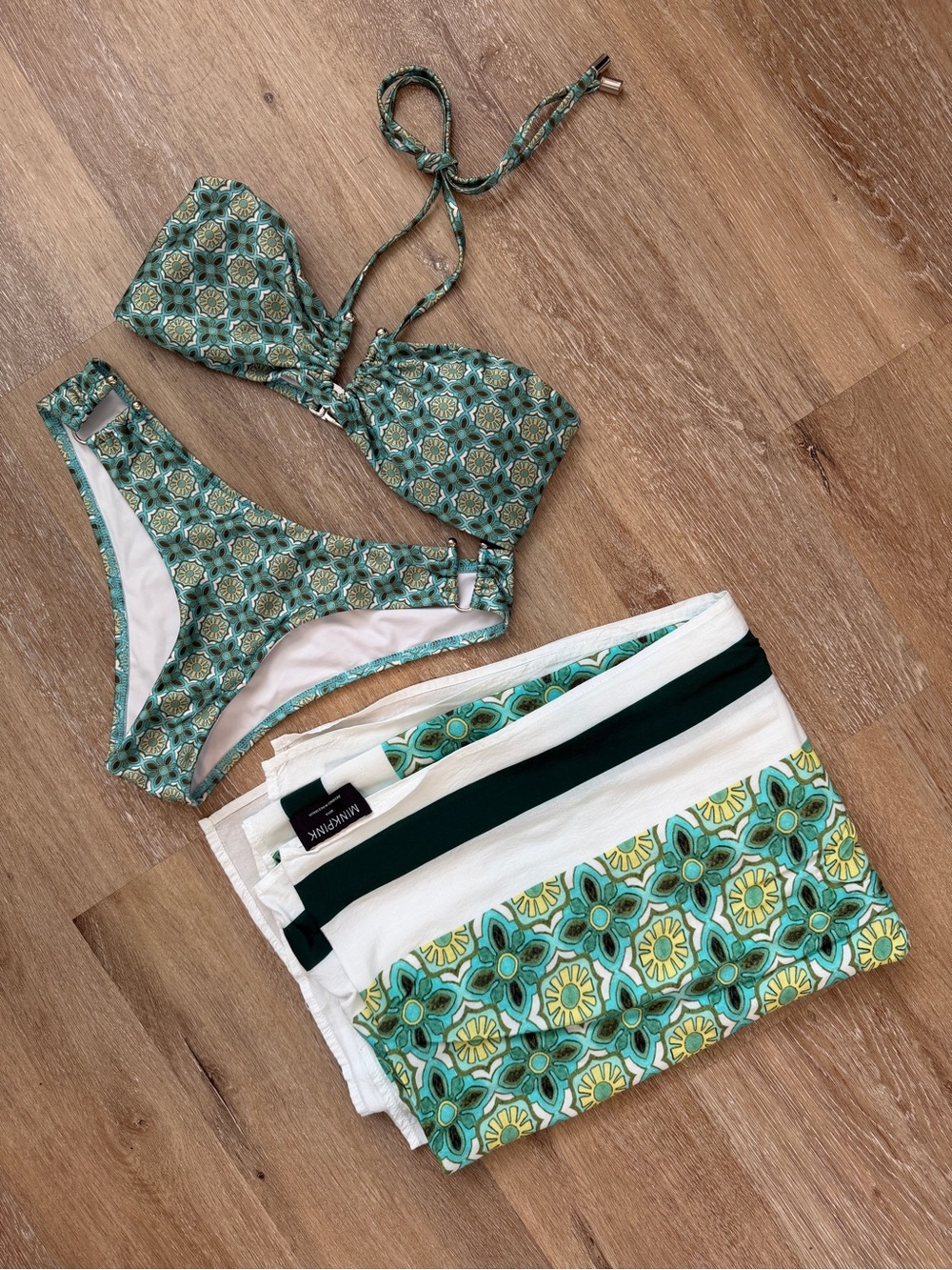 MINKPINK Green Bikini Top Bottom & Sarong Set SMALL